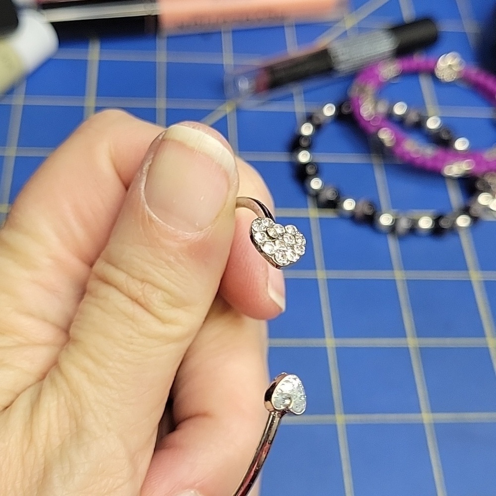 Rhinestone Double Heart Silver Tone 2.5" Bracelet